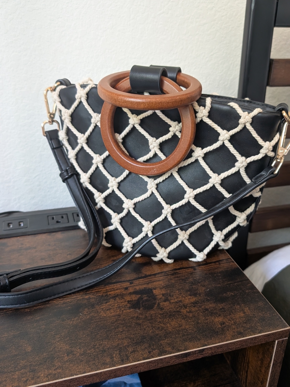 Street Level Macrame Crossbody Bucket Bag LIKE NEW